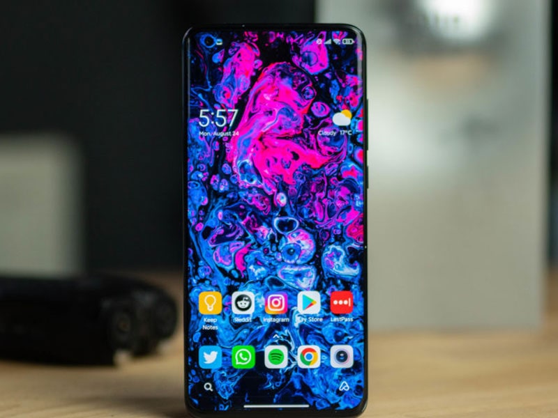 قم بتخصيص هاتف Xiaomi Mi 10 Ultra، وقم بإعداد زر وإرساله إلى هاتفك.